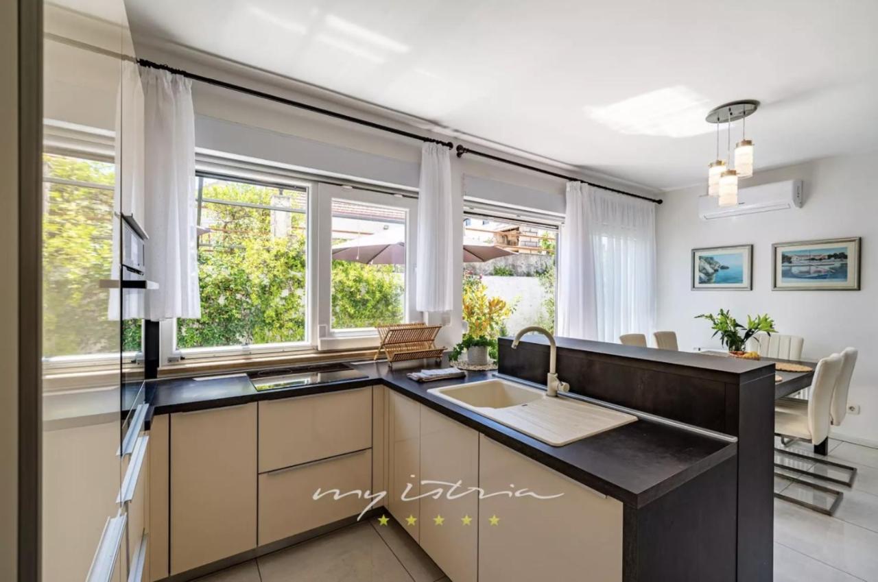 Rooftop Spa Apartment Trogir Ngoại thất bức ảnh
